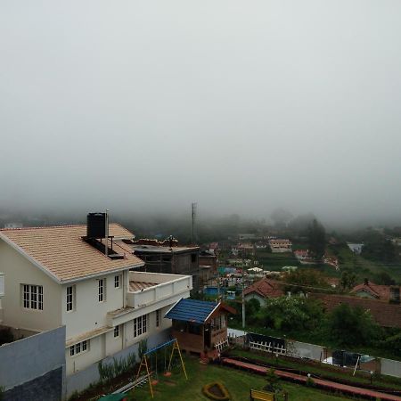 Drizzle Drop Inn Ooty Eksteriør billede