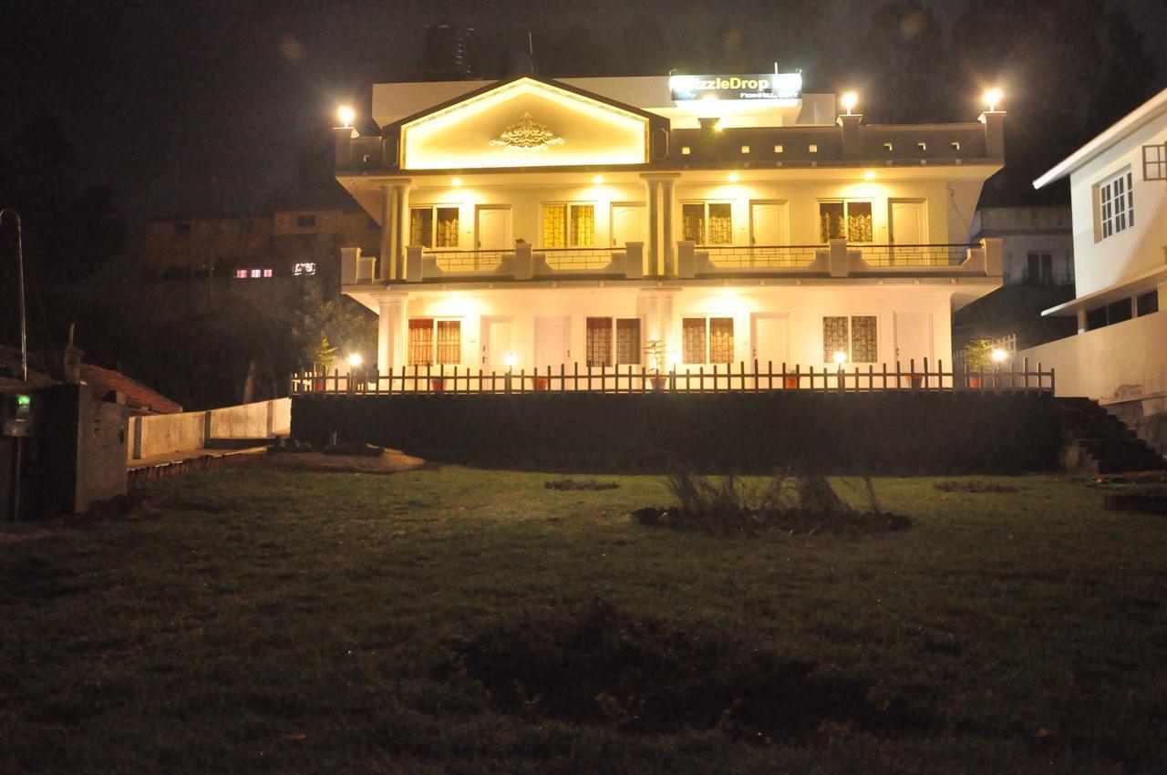 Drizzle Drop Inn Ooty Eksteriør billede