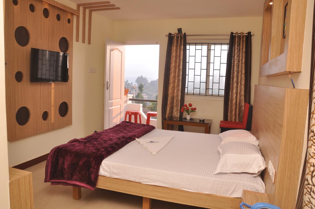 Drizzle Drop Inn Ooty Eksteriør billede
