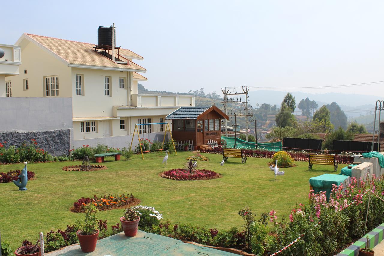 Drizzle Drop Inn Ooty Eksteriør billede